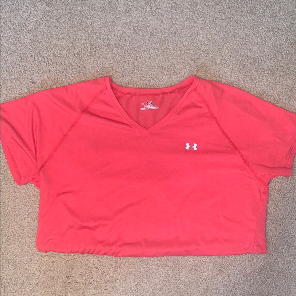 Women’s Under Armor V-Neck T-Shirt